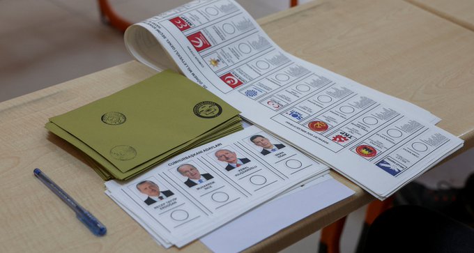 نتائج أولية.. تقدم #أردوغان على أوغلو في انتخابات الرئاسة التركية