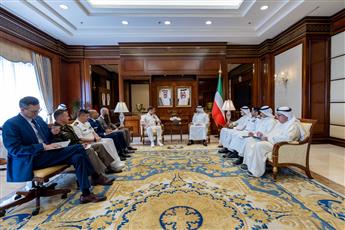 وزير الخارجية التقى كوبر: تعزيز التعاون في الأمن البحري ضمن الشراكة الاستراتيجية