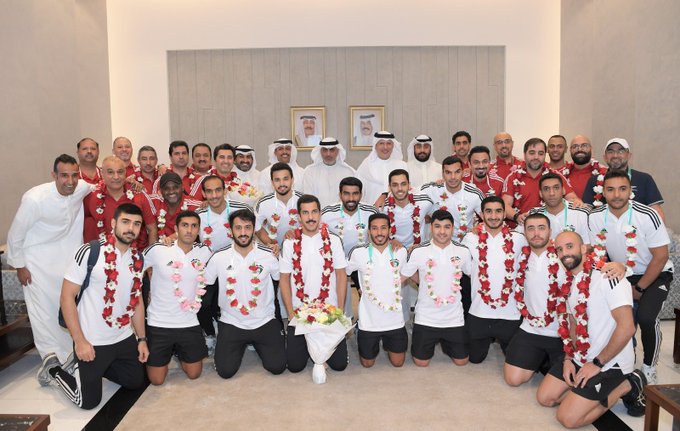 #أزرق_الصالات يعود إلى البلاد متوجًا بفضية #كأس_العرب