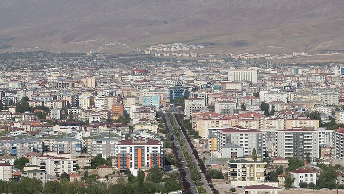 #زلزال يضرب شرق #تركيا