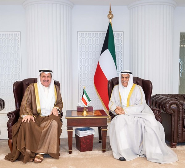 السعدون يستقبل نائب رئيس مجلس الوزراء عيسى الكندري