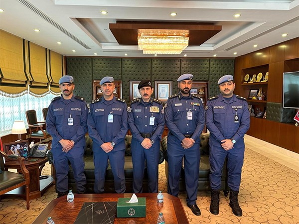 رئيس قوة الإطفاء العام استقبل أعضاء وفد قوة الإطفاء العام المشارك مع بعثة الحج الكويتية لموسم الحج