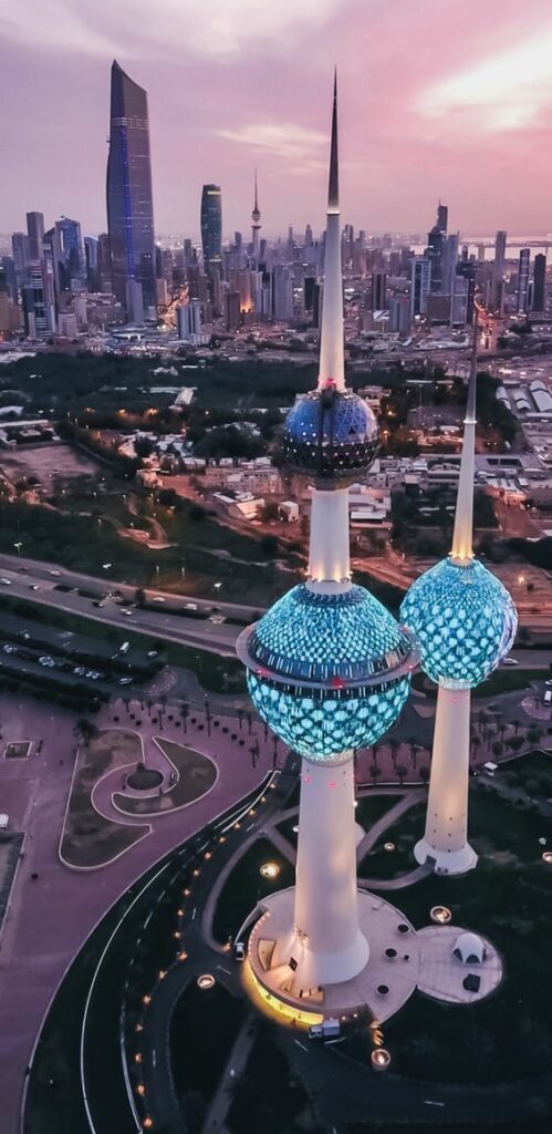 حملة ديرتنا تستاهل لبلدية الكويت تكثف جولاتها الميدانية