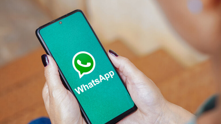 هل يقرأ شخص ما رسائلك الخاصة على واتس آب؟ إليك 3 علامات تخبرك بذلك