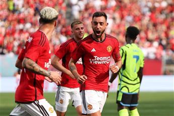 مانشستر يونايتد يحسم كلاسيكو إنجلترا الودّي أمام آرسنال بثنائية نظيفة