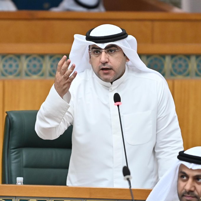 د. عبد الكريم الكندري: ثلاث نصائح إلى رئيس الوزراء.. رتب حكومتك وعدل برنامج العمل وانهي الشلل في الجهاز التنفيذي
