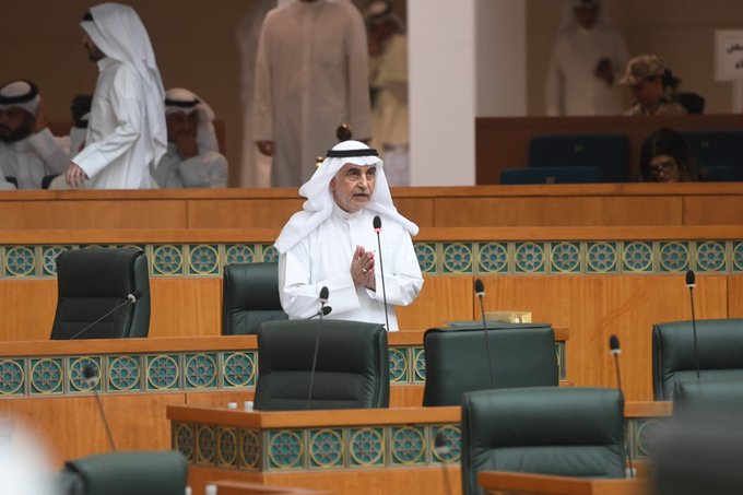 أحمد لاري: المفوضية يجب أن تكون متنوعة ويسهم بها المجتمع المدني.. وعانينا الكثير من قضية استطلاعات الرأي ويجب شطب الفقرة الخاصة بشروط المرأة
