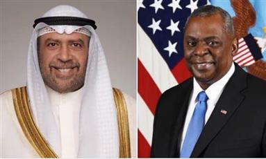 وزير الدفاع يتلقى اتصالا هاتفيا من نظيره الأمريكي بحثا خلاله سبل تعزيز التعاون والعمل المشترك