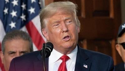 ترمب: «سأهرب إلى روسيا وأعيش مع بوتين»