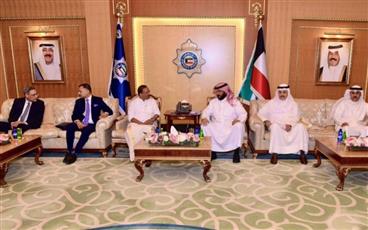 وزير الداخلية بحث سبل تعزيز التعاون مع وزير الخارجية الهندي