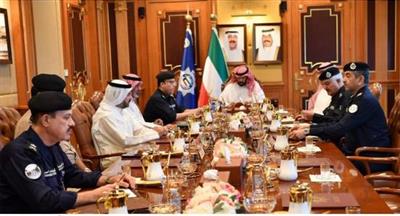 وزير الداخلية: التعامل مع الازدحامات المرورية أولاً بأول