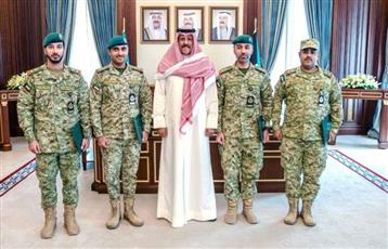 نائب رئيس الحرس الوطني يكرم ضباطاً حصلوا على الماجستير في العلوم العسكرية