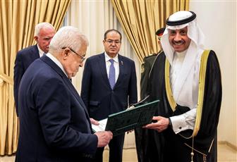 وفد سعودي برئاسة السفير غير المقيم نايف السديري يصل إلى الأراضي الفلسطينية