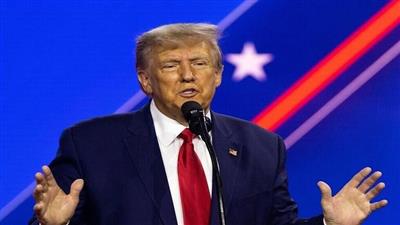 ترمب يسخر من بايدن ومنافسيه الجمهوريين: خاسرون