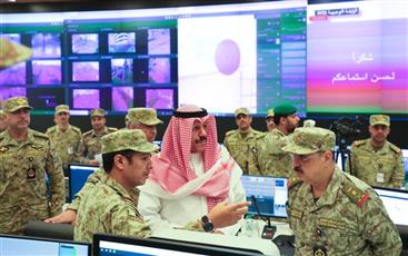 نائب رئيس الحرس الوطني: إكساب الضباط مهارات القيادة خلال التعامل مع الأزمات والحالات الطارئة