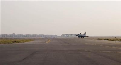 وصول الدفعة الخامسة «4 طائرات يوروفايتر / تايفون ترانش 3» إلى قاعدة سالم الصباح الجوية