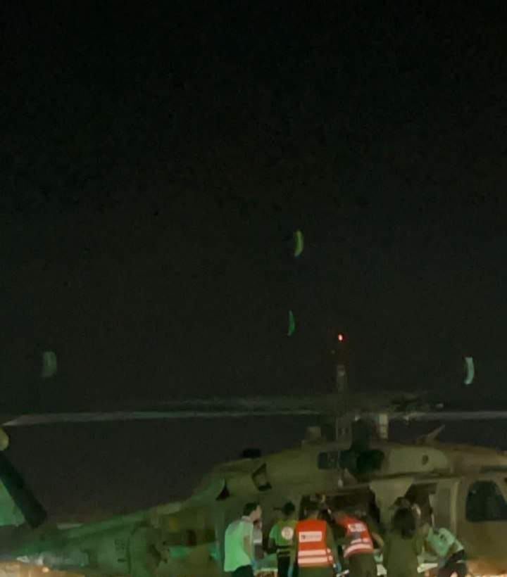 عاجل : اصابة ٣ من جنود الاحتلال الاسرائيلي النازي قبل قليل وحالة خطيرة خلال اشتباكات مع المقاومة الفلسطينية شمال قطاع غزة