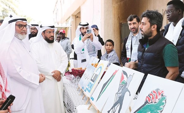 الأنصاري: تحميل بنوك أسئلة «العلوم» على موقع «التربية»