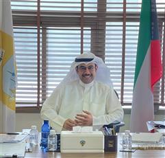 الدبوس يتفقد لجان اختبارات المؤهلين للوظائف الإشرافية للبلدية