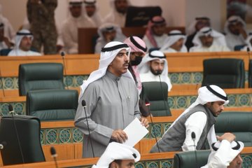 سعود العصفور: أجواء فرح سادت #الكويت أمس ومرسوم العفو و #عودة_الجناسي ومنها جنسية أحمد الجبر قضى على حقبة سياسية محددة