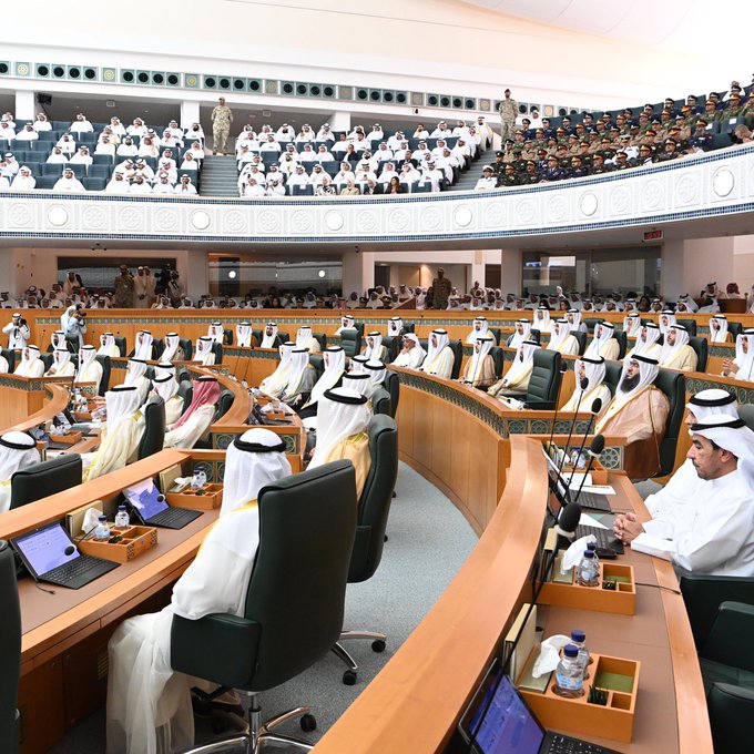 #مجلس_الأمة يحيل تعديل قانون مكافحة المؤثرات العقلية وتنظيم استعمالها والاتجار فيها من اللجنة الصحية إلى لجنة الشؤون الداخلية والدفاع للاختصاص