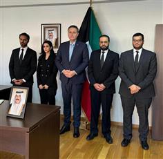سفارات الكويت لدى إيران وجنوب إفريقيا وبنين والبوسنة تفتح سجلات التعازي بوفاة الأمير الراحل