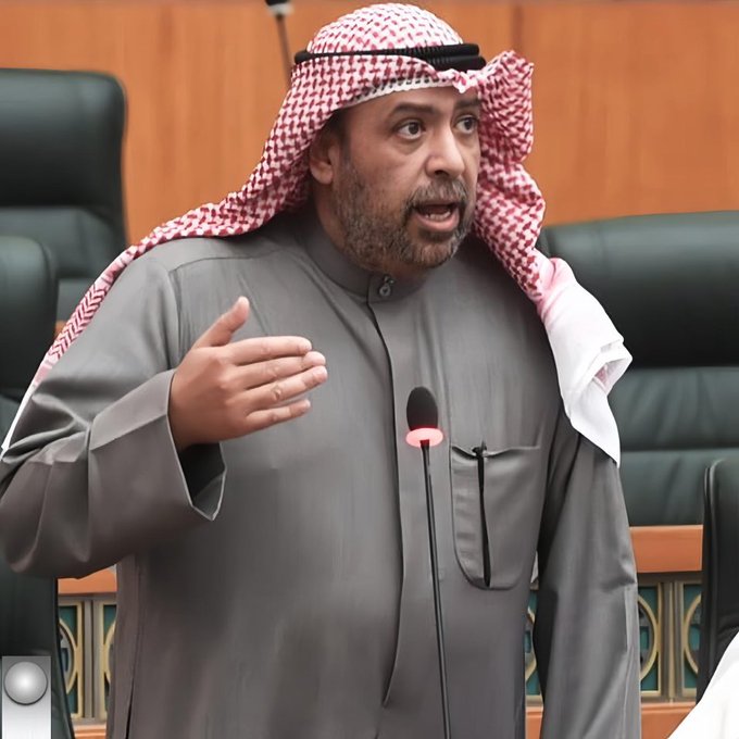 #وزير_الدفاع: لا أحد يقبل بما حصل مع المواطن في الاستخبارات كما هو الادعاء ولا ندري صدقه من عدمه وتم تشكيل لجنة تحقيق من القضاء العسكري