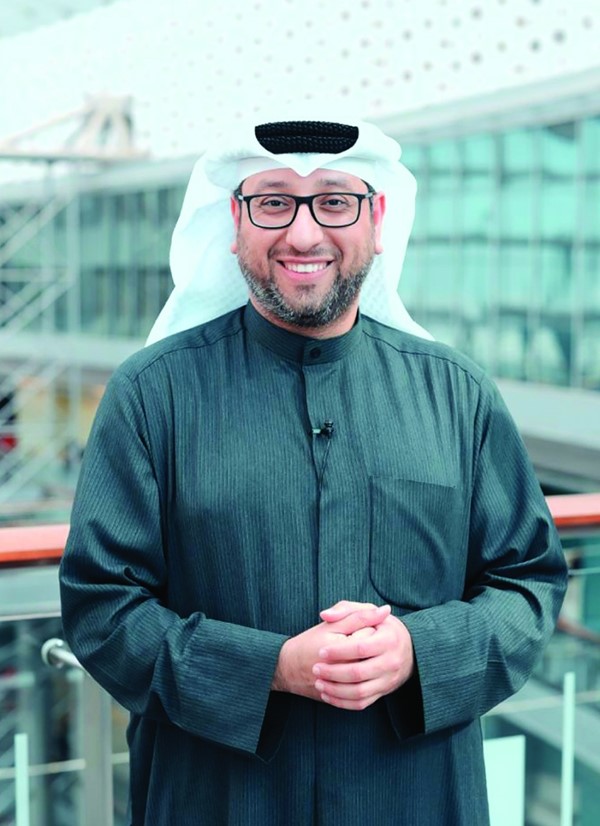 طلبة القسم العلمي بالثانوية العامة يؤدون اختبار «الكيمياء» و«الأدبي» يقدمون «الفلسفة» غداً