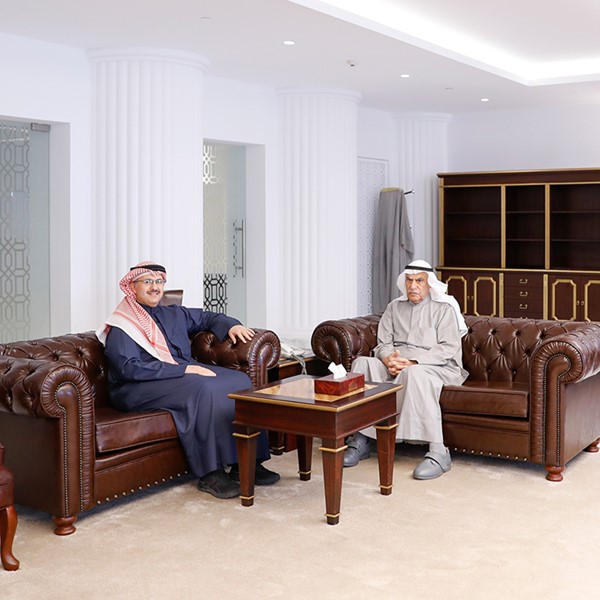 السعدون يستقبل وزير الشؤون الاجتماعية