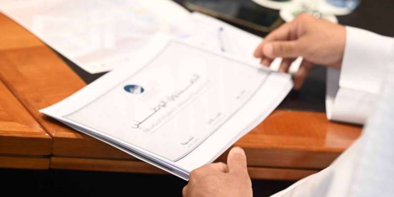 الحكومة عازمة على تحسين المعيشة… اللجنة الاقتصادية تبحث «غلاء المعيشة» و«القرض الحسن»