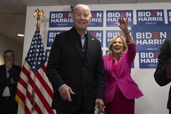 بايدن يفوز بسهولة وهيلي تتعرض لخسارة محرجة أمام «لا أحد» في نيفادا