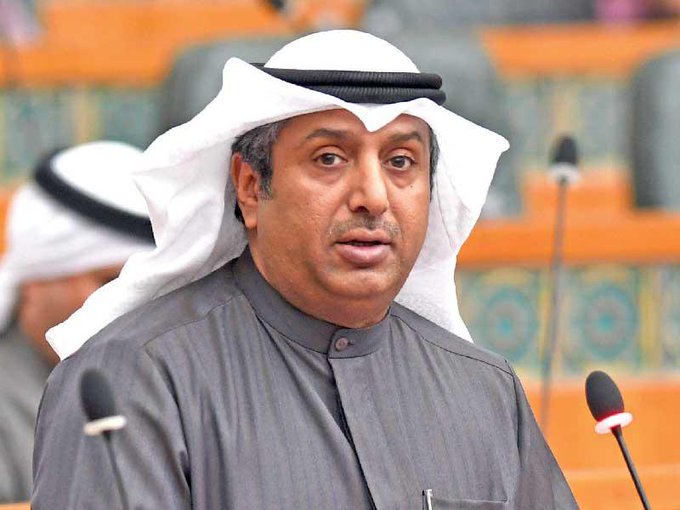 بدر الملا: سألت #وزير_النفط عن أسباب التعاقد بالطريق المباشر مع إحدى الشركات