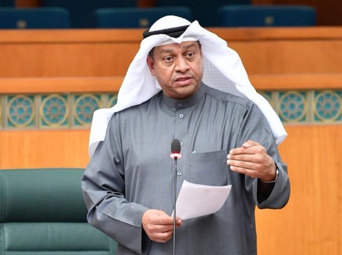 المطر: الجامعات الخاصة تأخذ على المواطنين الأموال ولا يوجد في العالم جامعات خاصة 90 % من إيراداتها تأخذها من الحكومة وحجج الجامعات أن الأموال تذهب للقاعات والمواقف والكتب