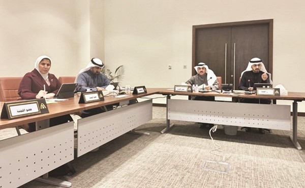 تطوير طريق كبد بالتنسيق مع «الأشغال» و«المالية»