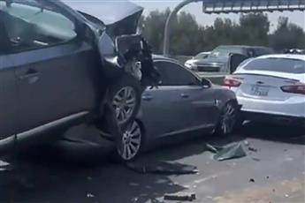 حادث تصادم بين 6 مركبات مقابل «مجمع 360» على الدائري السادس