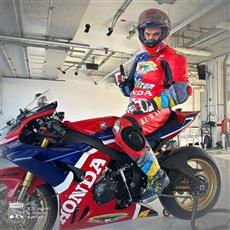 نواف الشعيبي أولا في بطولة البحرين الدولية Moto Gp