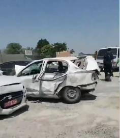 شاحنة تسير عكس السير وتتسبب في حادث مروري بسلطنة عمان