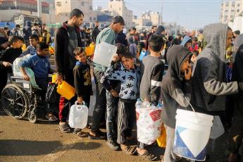 البنك الدولي يحذر من مخاطر الانهيار المالي للسلطة الفلسطينية