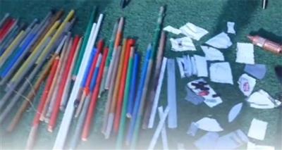 #الداخلية: ضبط مواد مخدرة وأسلحة بيضاء وهواتف نقالة في حملة تفتيشية على عنابر #سجن_النساء