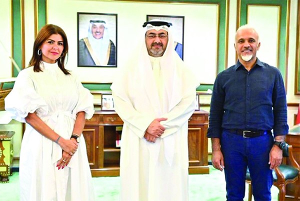 محافظ العاصمة يلتقي ممثلي حديقة الشهيد