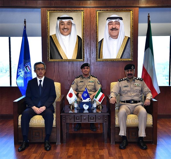 وكيل وزارة الداخلية يستقبل سفير دولة اليابان