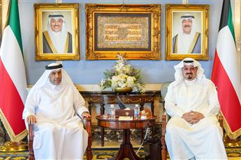 سمو رئيس مجلس الوزراء يستقبل سفير دولة قطر لدى البلاد