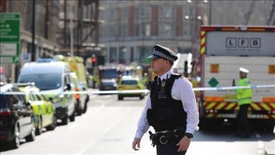 مقتل امرأة وإصابة شخصين في حادث طعن بمدينة مانشستر البريطانية