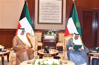 سمو الأمير يتسلم دعوة من ولي العهد السعودي