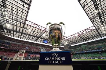 الإتحاد الأوروبي يسحب تنظيم نهائي دوري أبطال أوروبا 2027 من ملعب سان سيرو