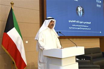 الطيران المدني: تطوير الأنظمة الملاحية وأجهزة الأرصاد الجوية في مطار الكويت