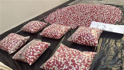 الجمارك: ضبط 60 ألف كبسولة «لاريكا» في الجمرك الجوي