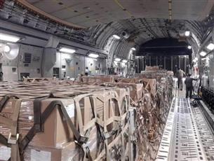 إقلاع الطائرة الرابعة من الجسر الجوي الكويتي لإغاثة لبنان