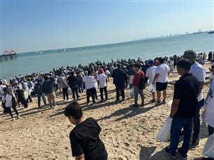 حملة لتنظيف حديقة شاطئ أبراج الكويت بتعاون بيئي مشترك