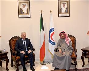 الهلال الأحمر الكويتي: مستمرون في إيصال المساعدات الإنسانية للمنكوبين في العالم